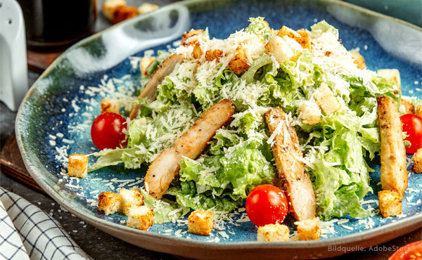 mit cremigen Joghurt Dressing